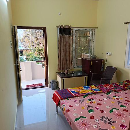 Abaranji Guest House Tiruvannāmalai Exterior foto